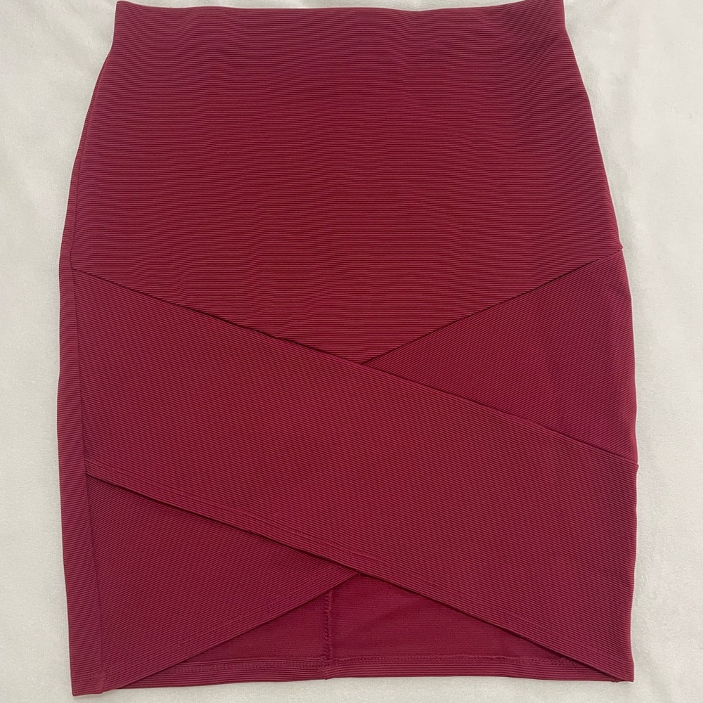 Joe B Maroon Pencil Skirt Size Medium